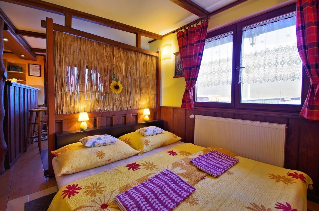 Yellow Paradise House Hrabušice Chambre photo